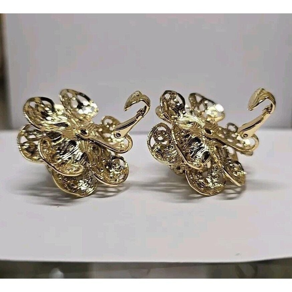 Vtg Sarah Coventry 1961 Purple Rhinestones Flower Clip On Earrings Gold Tone - Picture 6 of 6